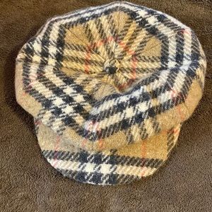 Burberry plaid cap